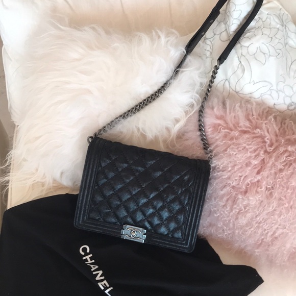 SOLD. SOLD.  SOLD. SOLD🌹CHANEL BOY CROSSBODY🌹 - Picture 2 of 9